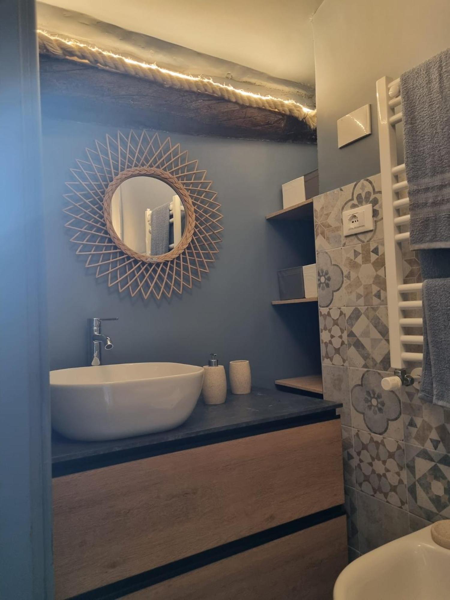 Apartamento La Soffitta Sul Porto Génova Exterior foto